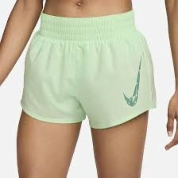 Nike Women's Dri-FIT Mid-Rise 3 inch Lined Shorts NWT Size Large Vapor Green - Picture 1 of 12
